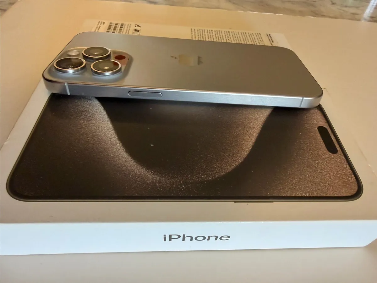 Apple Iphone 15 Pro Max 512 Gb Natural Titanium - Image 4