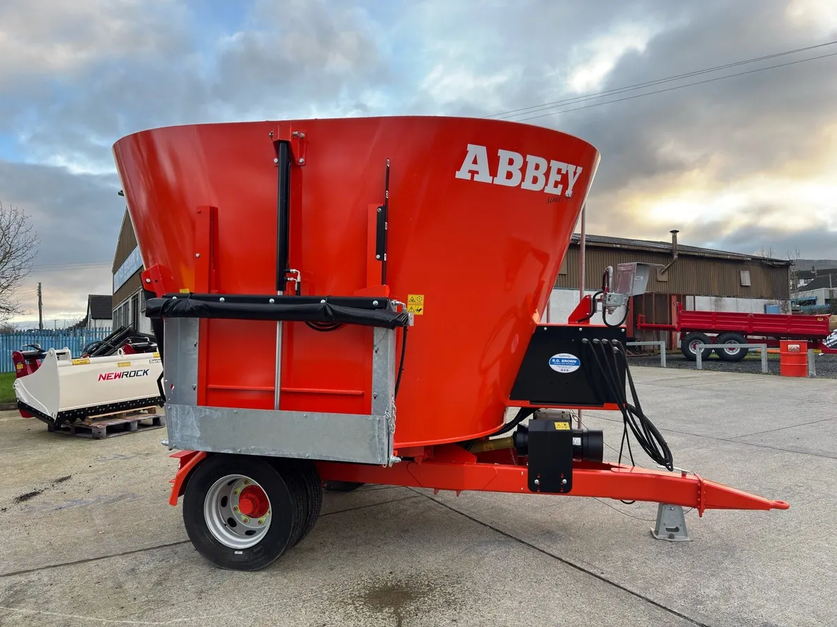 New Abbey VF1450 diet feeder - Image 4