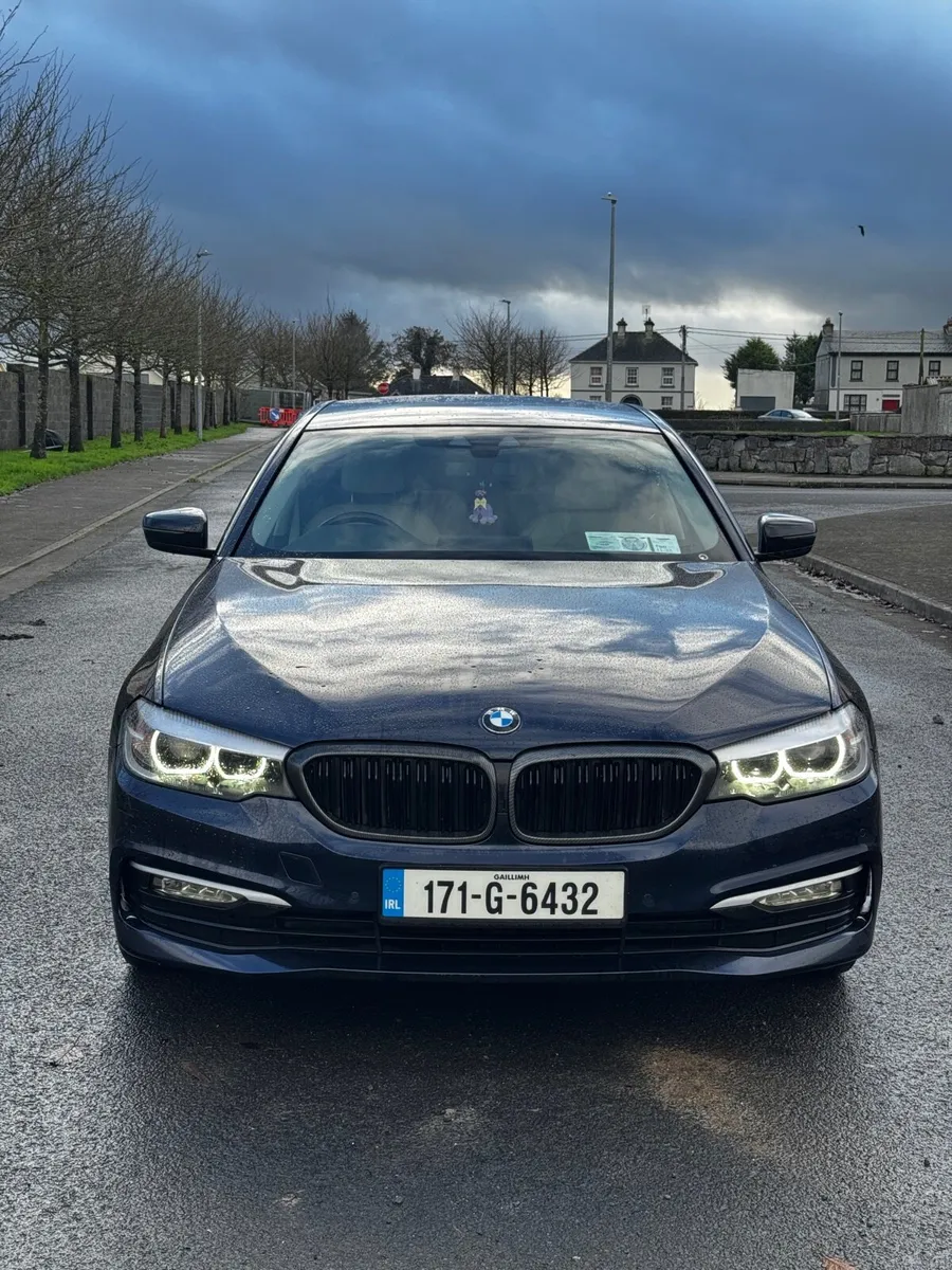2017 BMW 520d (g30) Automatic - Image 1