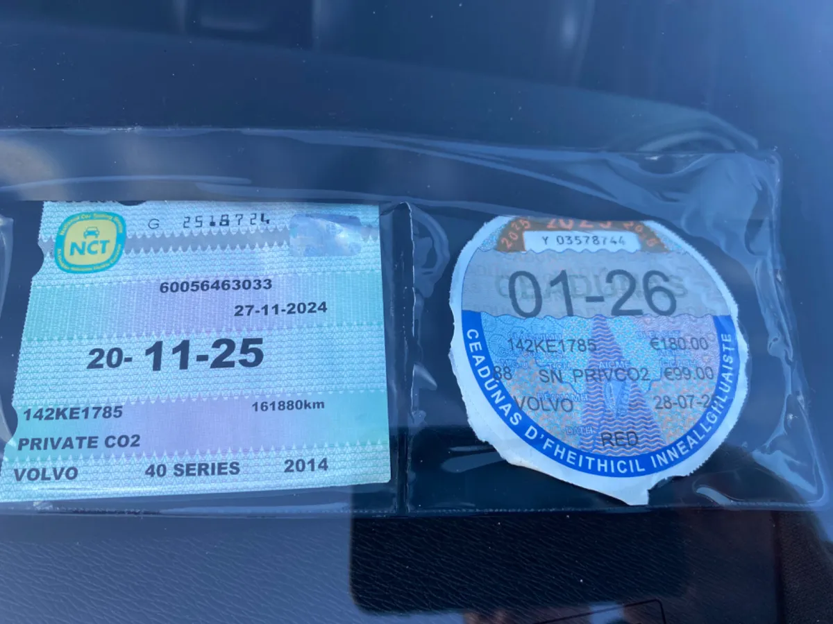 Volvo V40 / Finance Available - Image 4