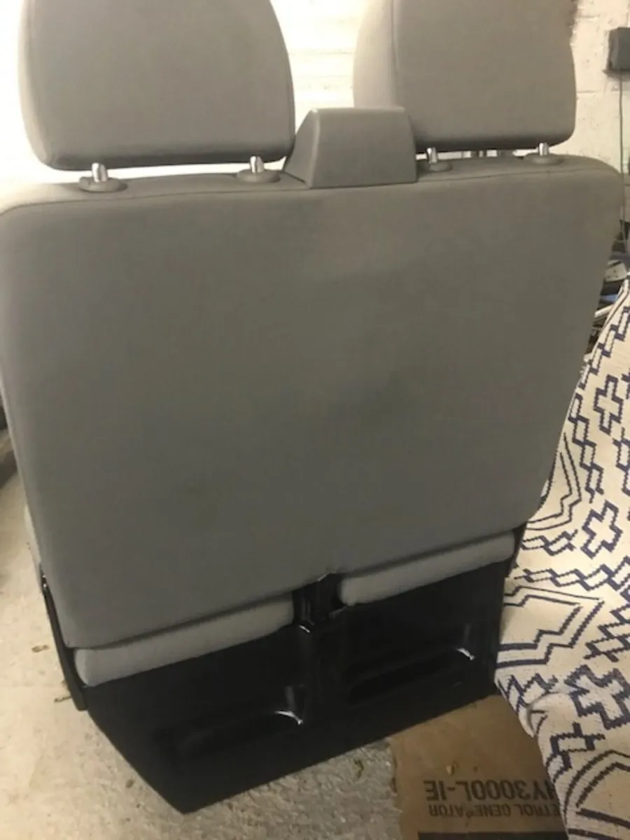 VW  Transporter double seat 2015 - Image 4