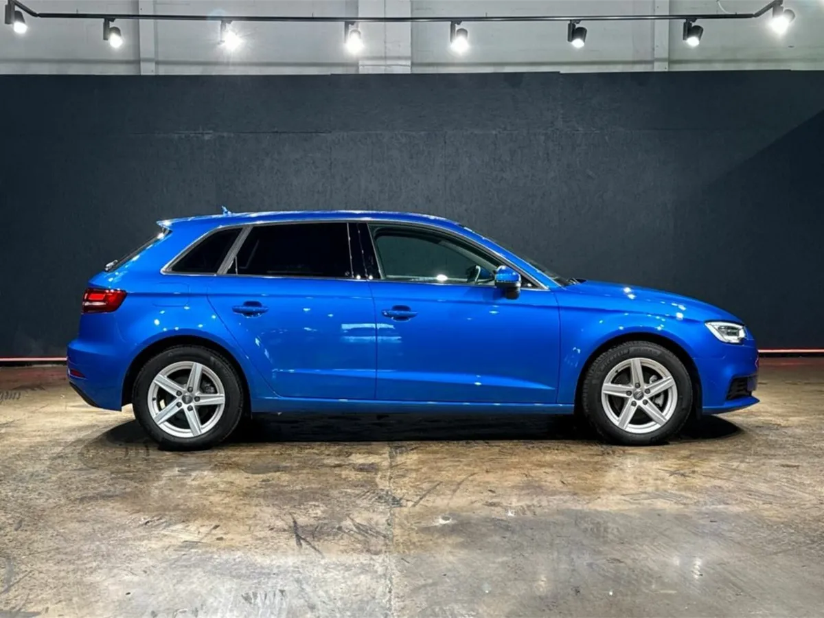 Audi A3 1.4L TFSI AUTOMATIC - REVERSE CAMERA - CRU - Image 2