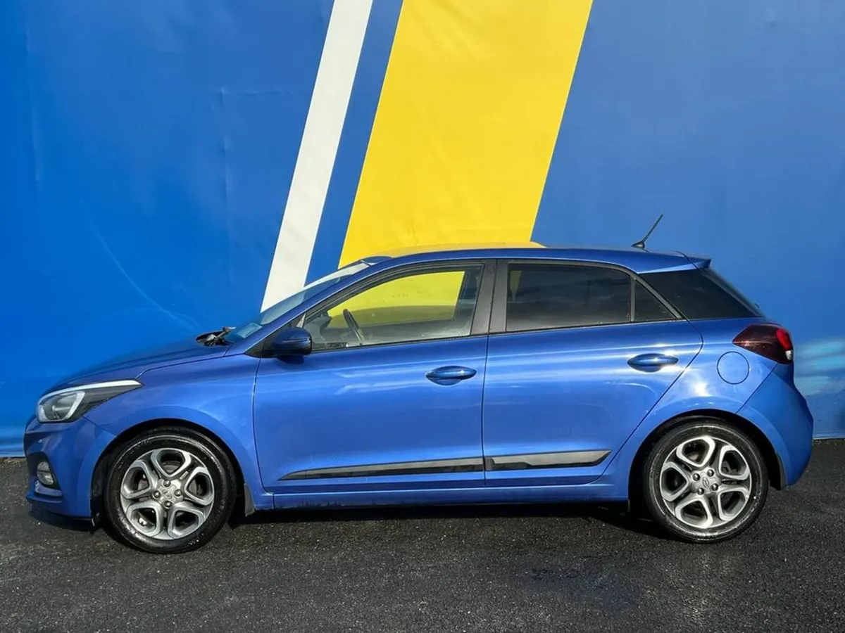 Hyundai i20 DELUXE 1.2 // SERVICE HISTORY // MEDIA - Image 3