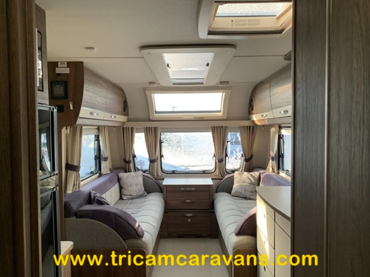 2022 Compass Kensington 860/4 8Ft, Transverse Bed - Image 2