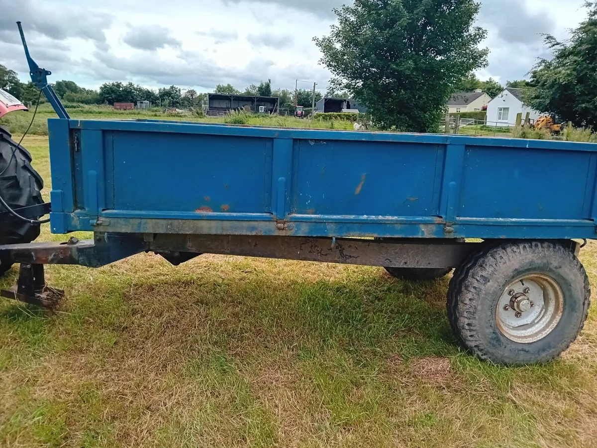 Tipping trailer - Image 3