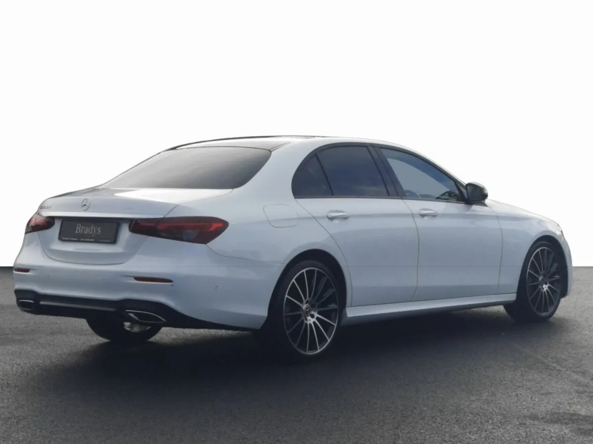 Mercedes-Benz E-Class E220d AMG Premium Plus--Nigh - Image 4