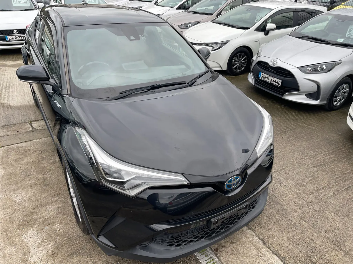 192 TOYOTA C-HR HYBRID 1.8 AUTOMATIC 5DR MODEL - Image 3