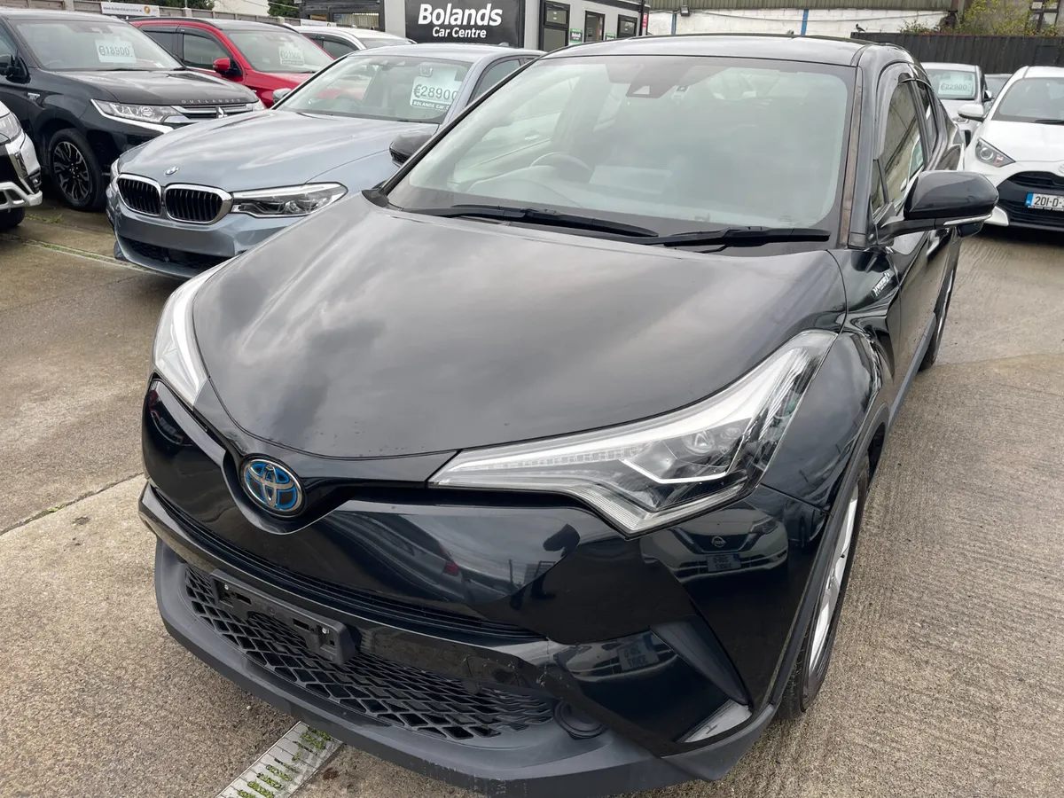 192 TOYOTA C-HR HYBRID 1.8 AUTOMATIC 5DR MODEL - Image 4