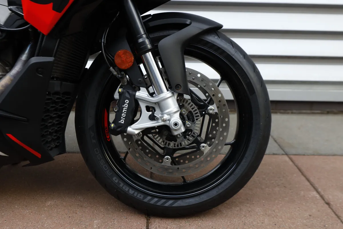 Aprilia Tuono 660 Factory - Image 4