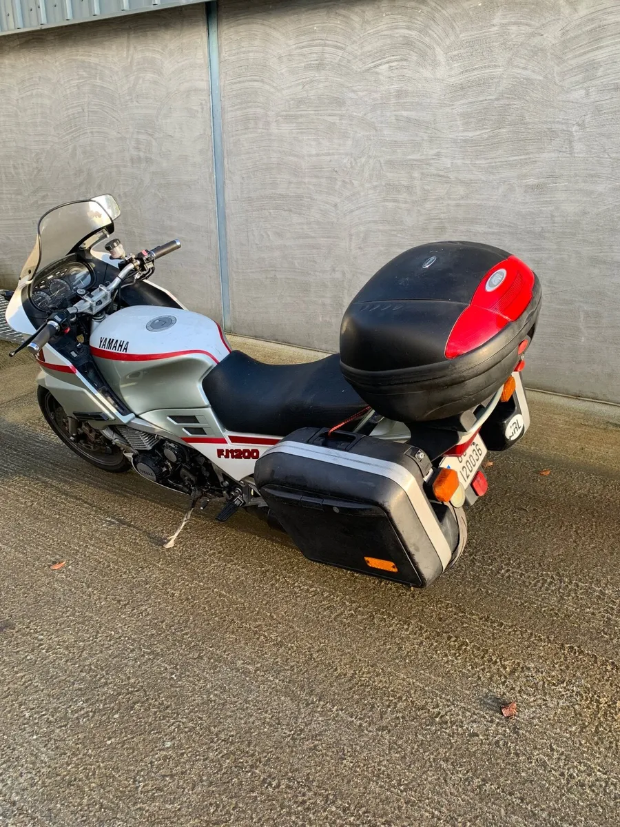 YAMAHA FJ 1200 - Image 4