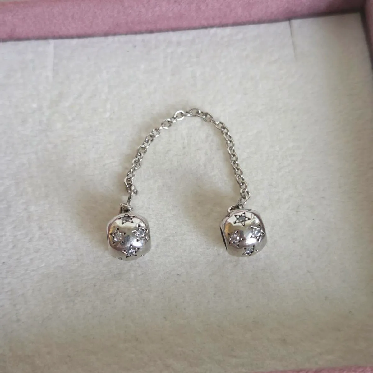 Pandora stars safety chain perfect condition fully - Image 2