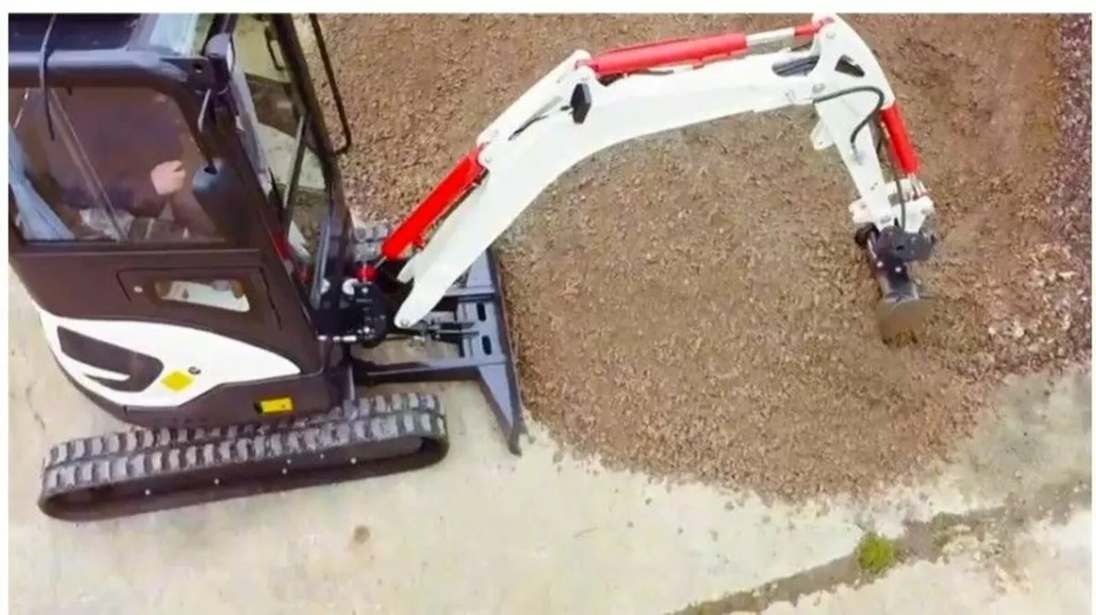 Excavator, Cobra 2.5T, 1.8T & 1.0T - Image 1