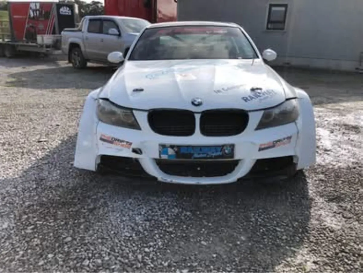 Massive spec BMW drift car - Image 3