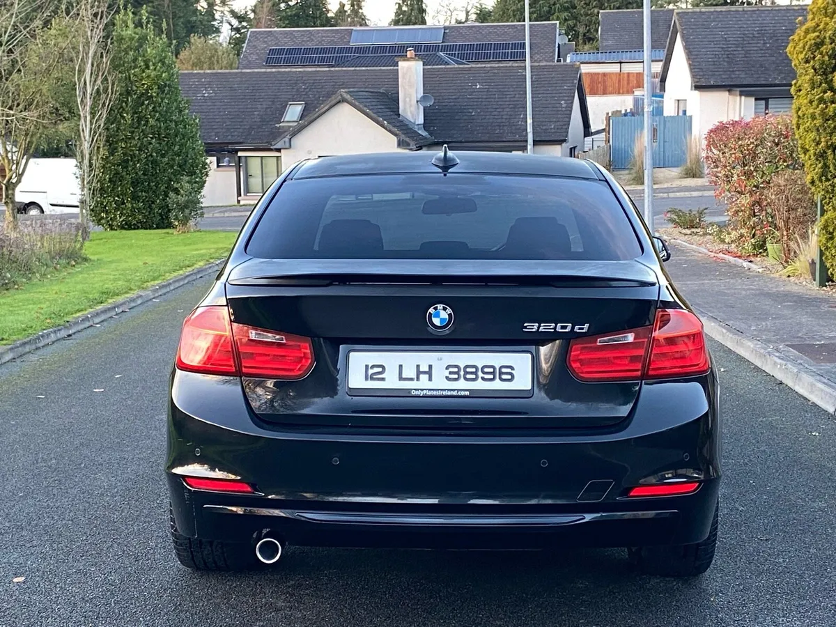 BMW 320d Sport - Image 4