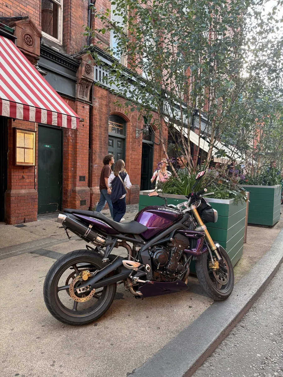 Triumph Street Triple 675 ‘2012’ - Image 2