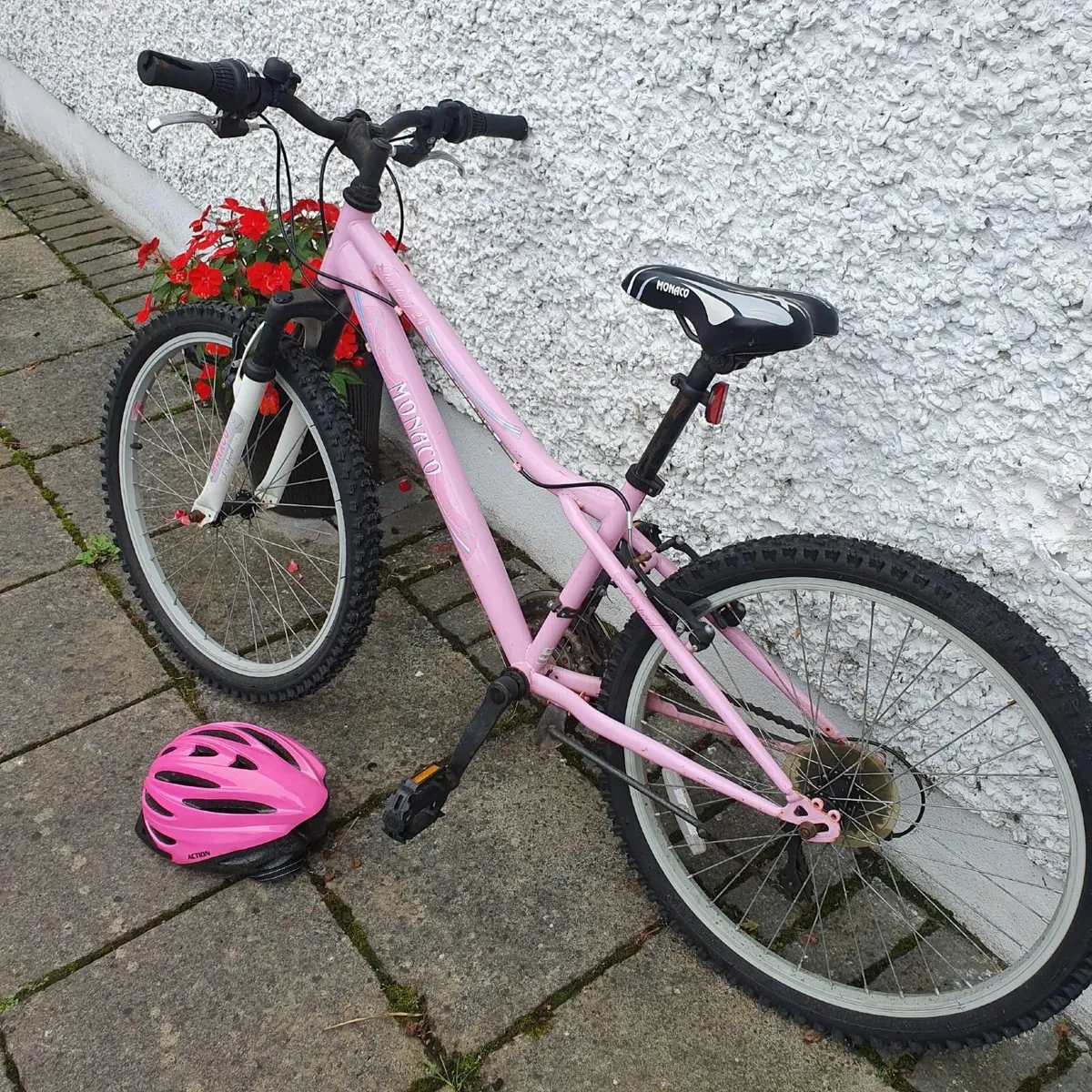 Girl's Bike - Image 3