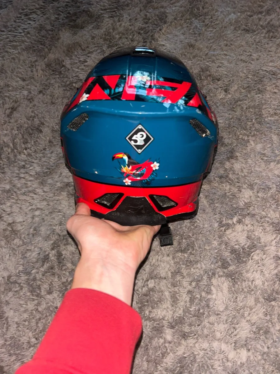 Oneals full face helmet - Image 2