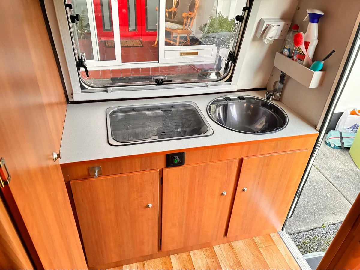 Freedom microlight Caravan - Image 4