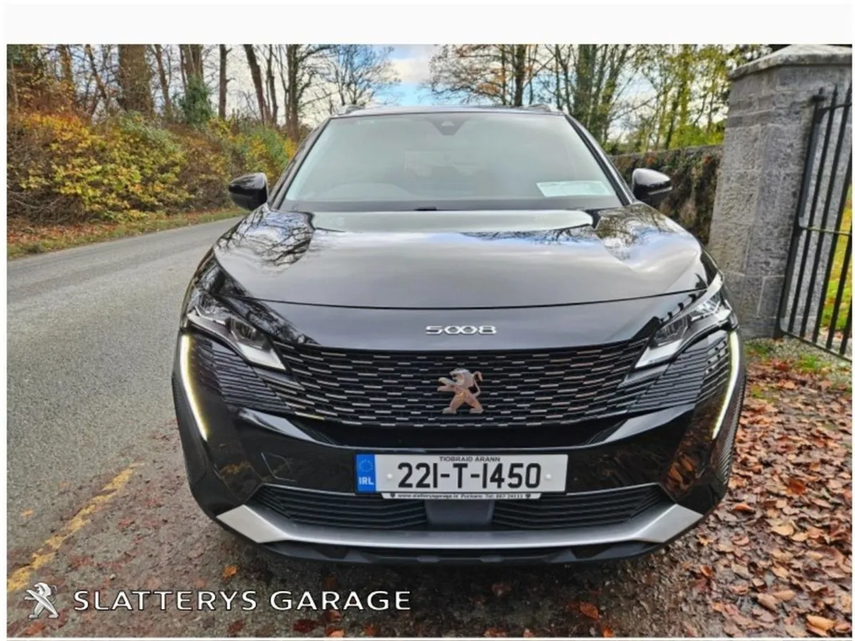 Peugeot 5008 1.5 Bluehdi 130bhp Allure - Image 2
