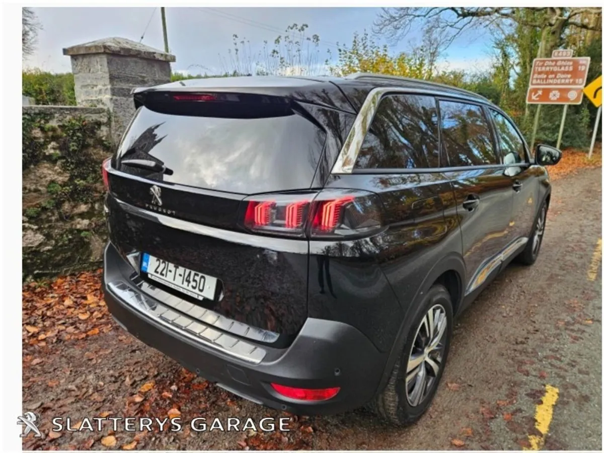 Peugeot 5008 1.5 Bluehdi 130bhp Allure - Image 4