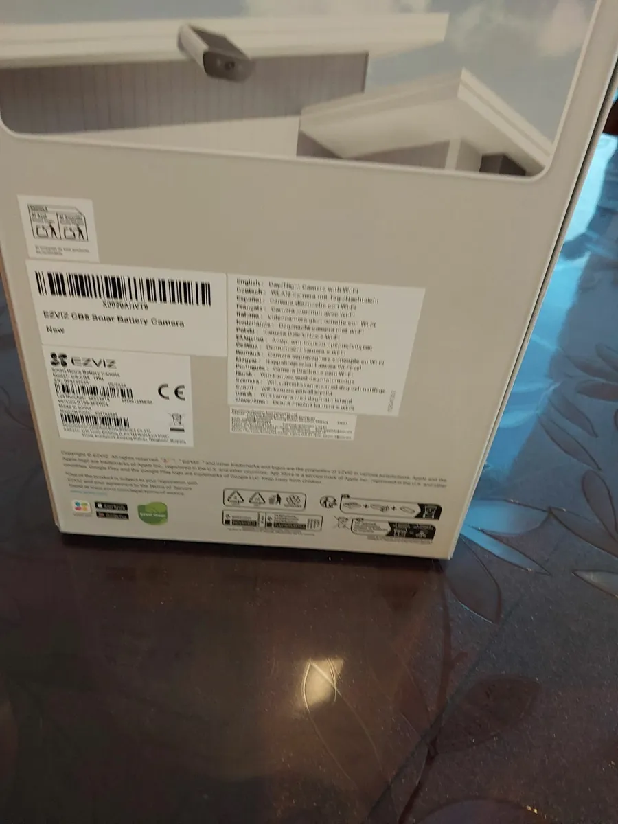 EZVIZ 4K Battery Surveillance Camera with 10400 mA - Image 2