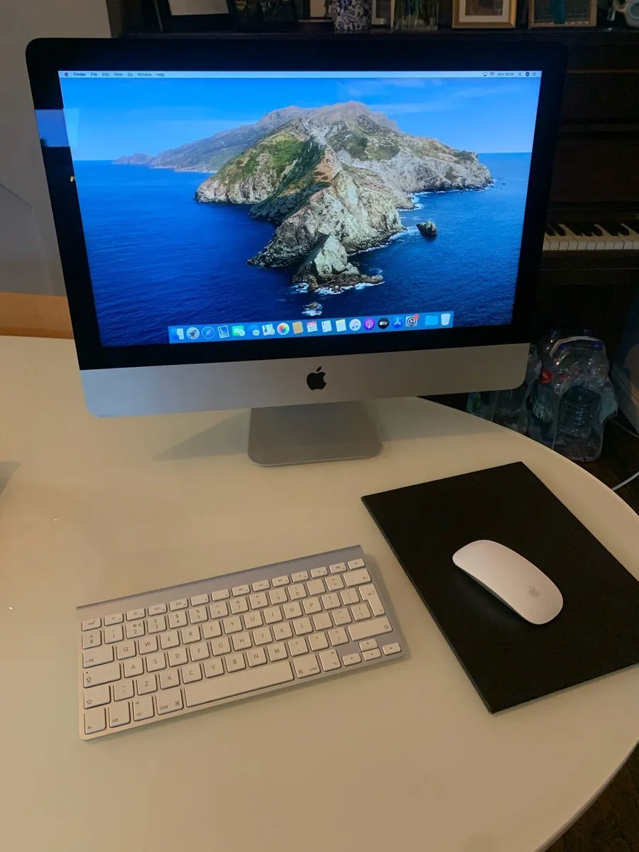 iMac - Image 1
