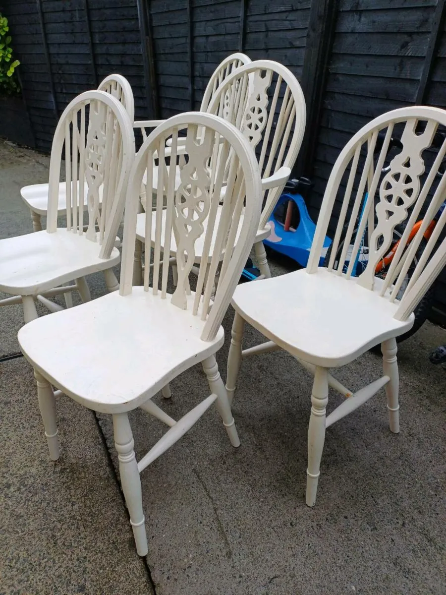 Antique Windsor Wheelback Chairs - Image 4