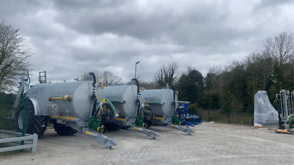 Major Slurry Tankers - Image 1