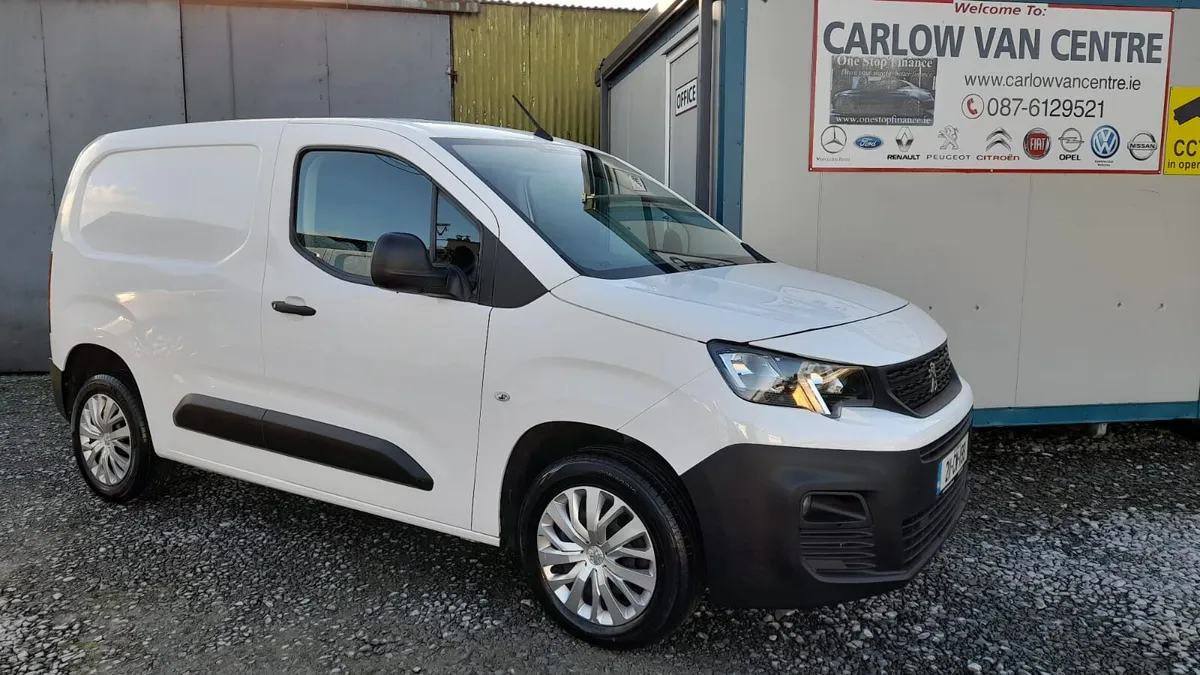 211 Peugeot Partner 1.5 blue hdi Professional - Image 2