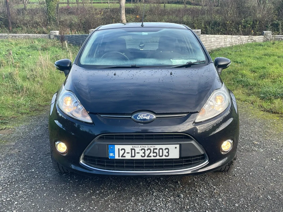 Ford Fiesta Titanium 1.4 TDCI 5dr - Image 2