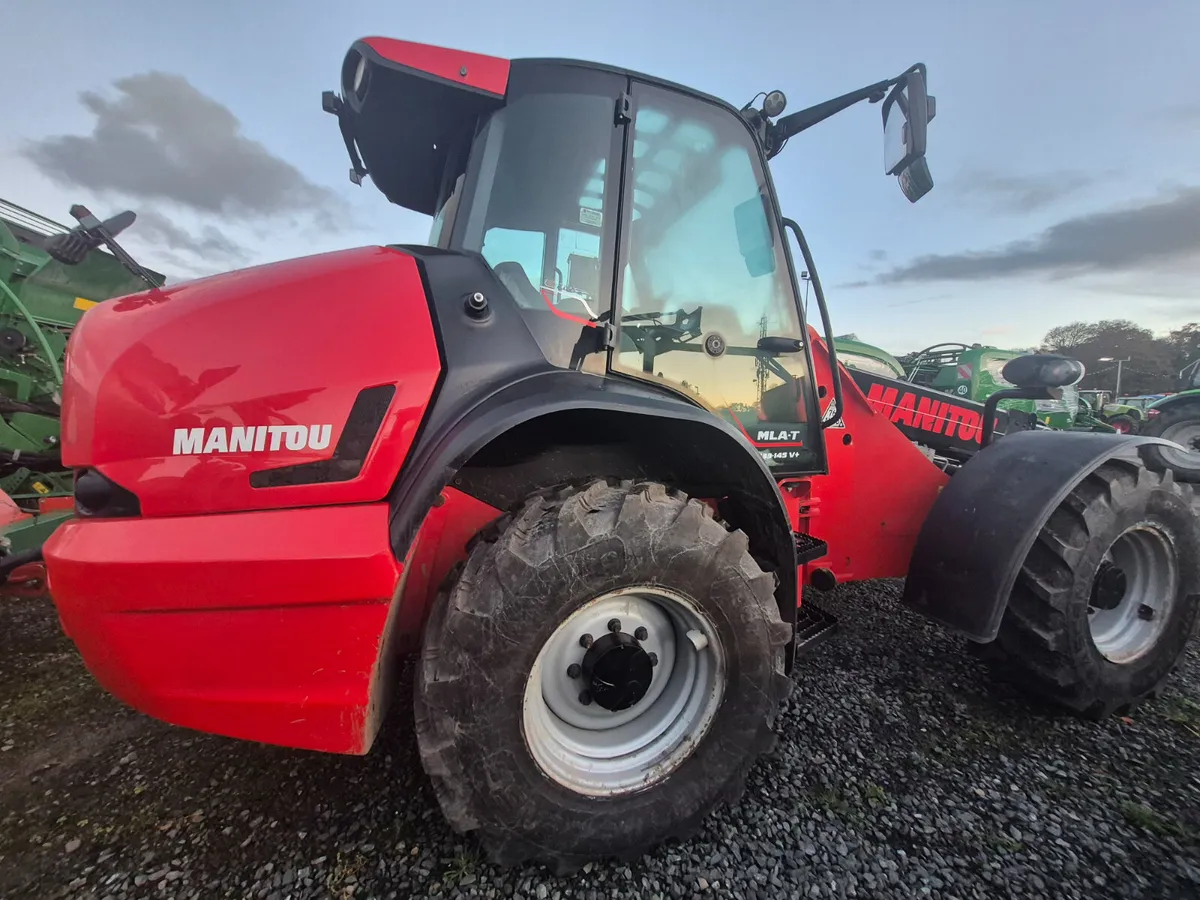 2018 Manitou MLA 533 - Image 3