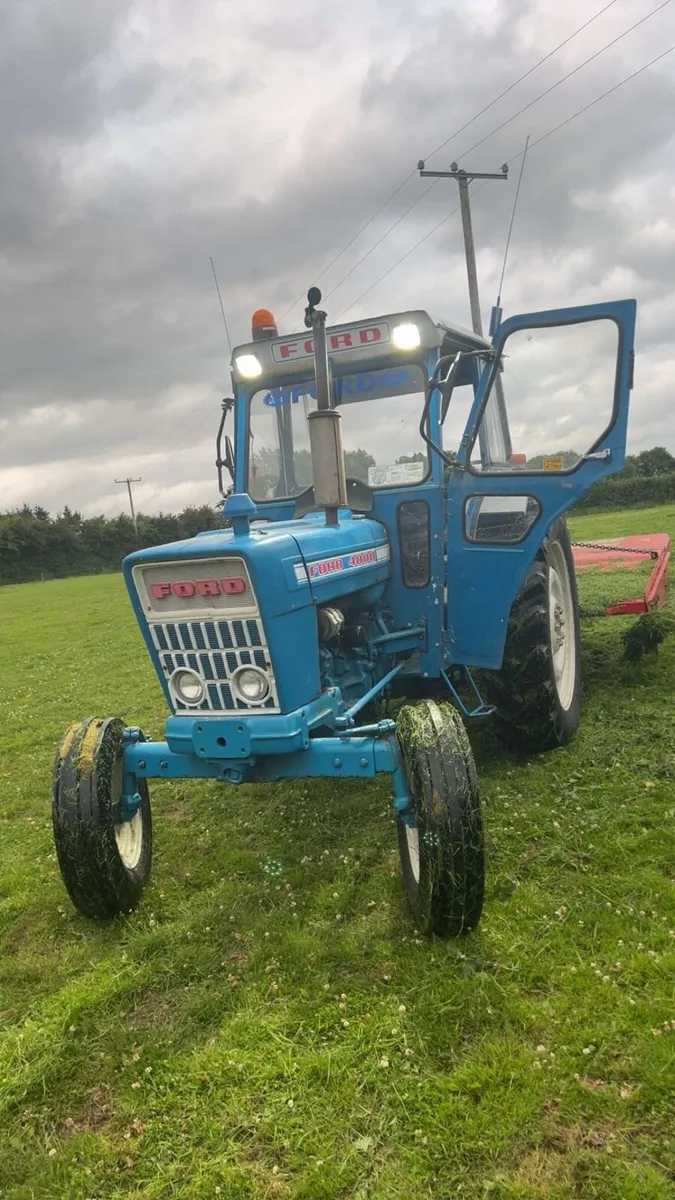 Ford 4000 - Image 1