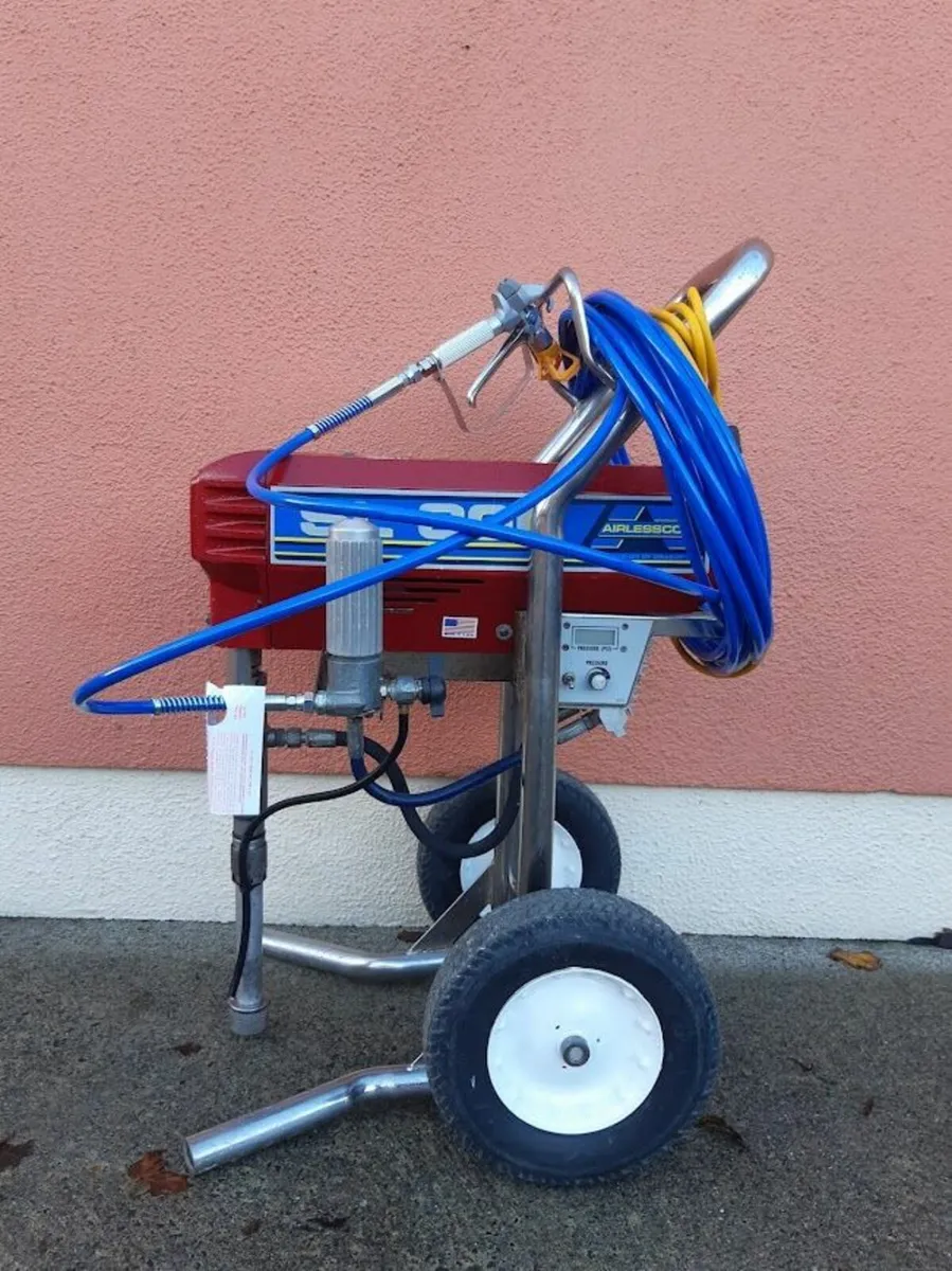 Airless paint sprayer - Image 1