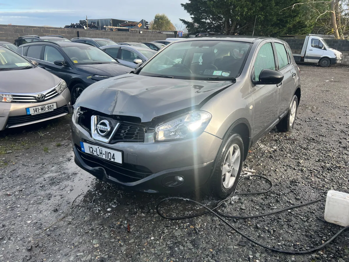 2012 Nissan Qashqai 1.5 diesel tax and tested - Image 1