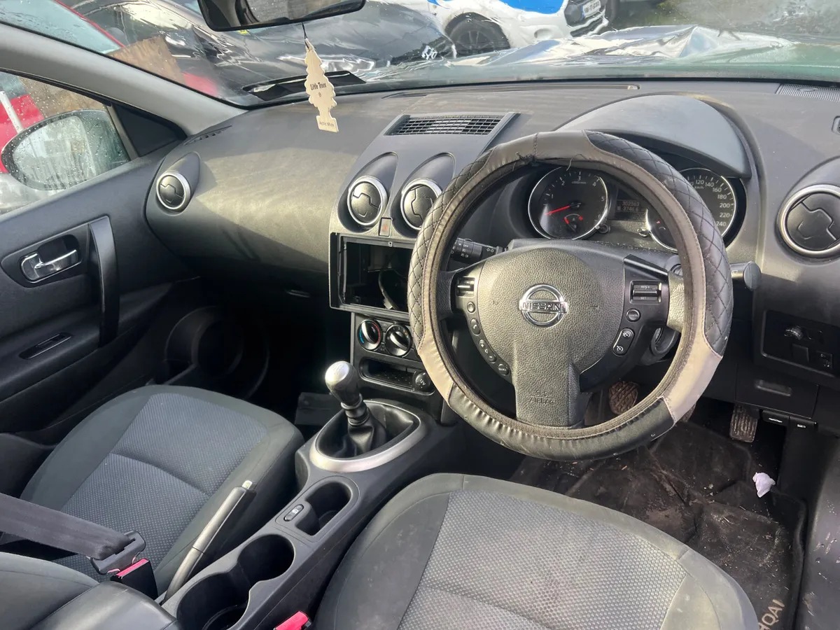 2012 Nissan Qashqai 1.5 diesel tax and tested - Image 4