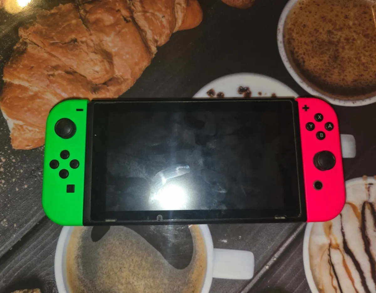 Nintendo switch - Image 2