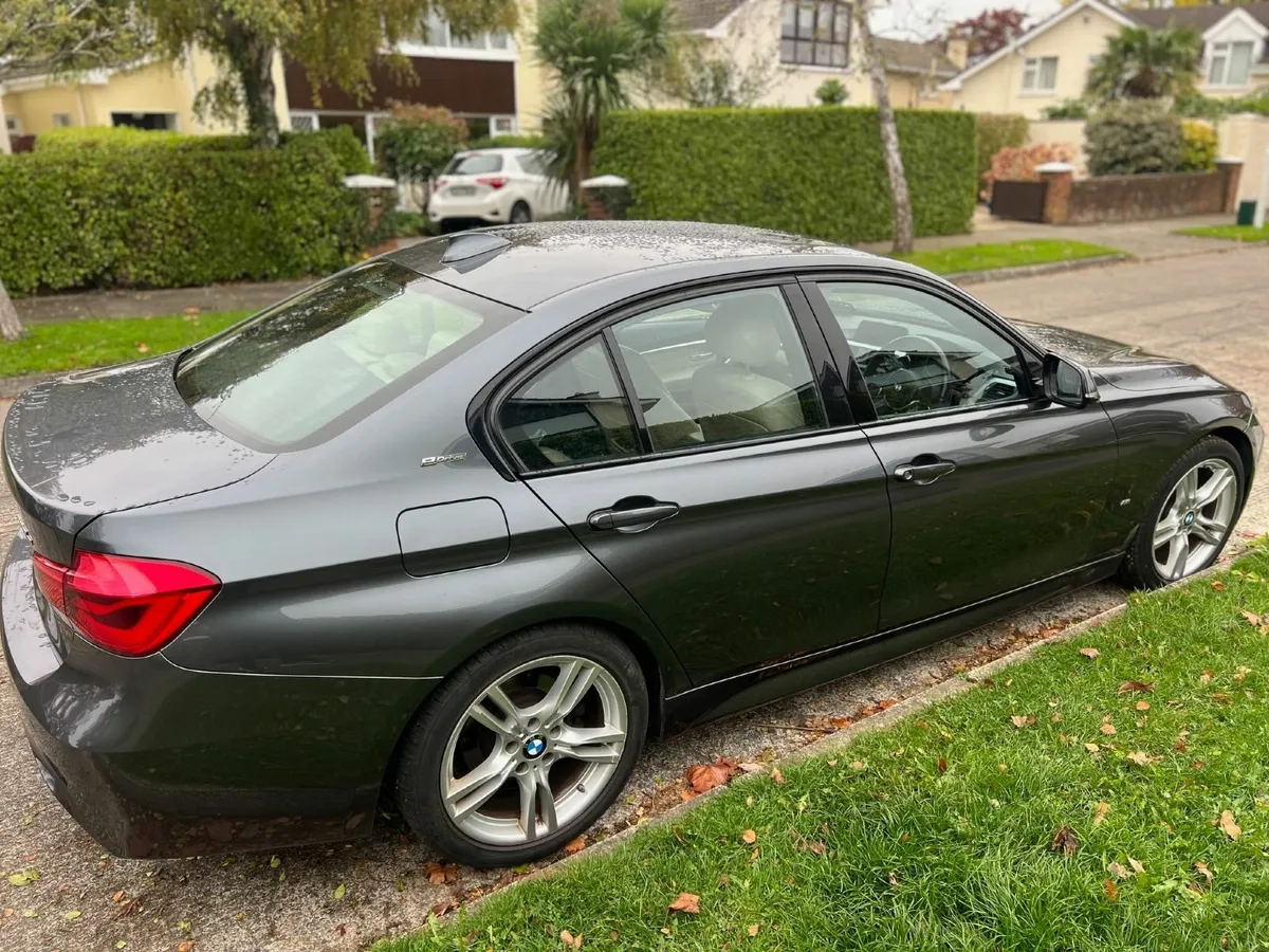 BMW 3-Series 2017 - Image 3