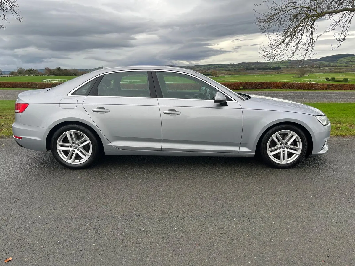 Audi A4 2016 SE 2.0 TDI 150 HP - Image 2