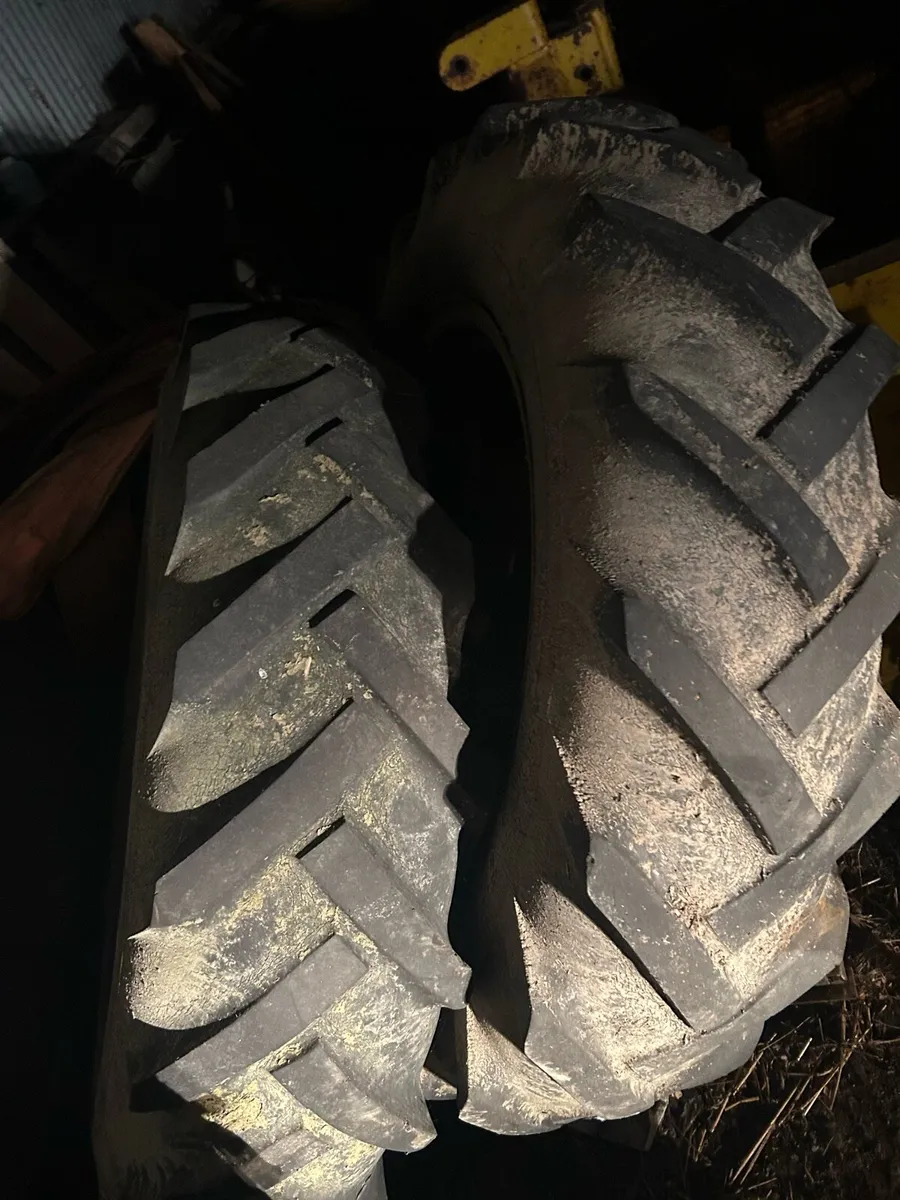Tractor tyres n rims - Image 3