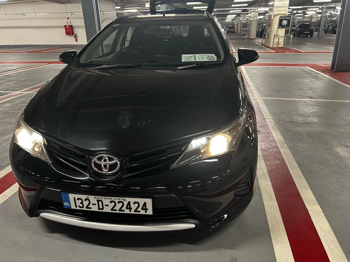 Toyota Auris - Image 1