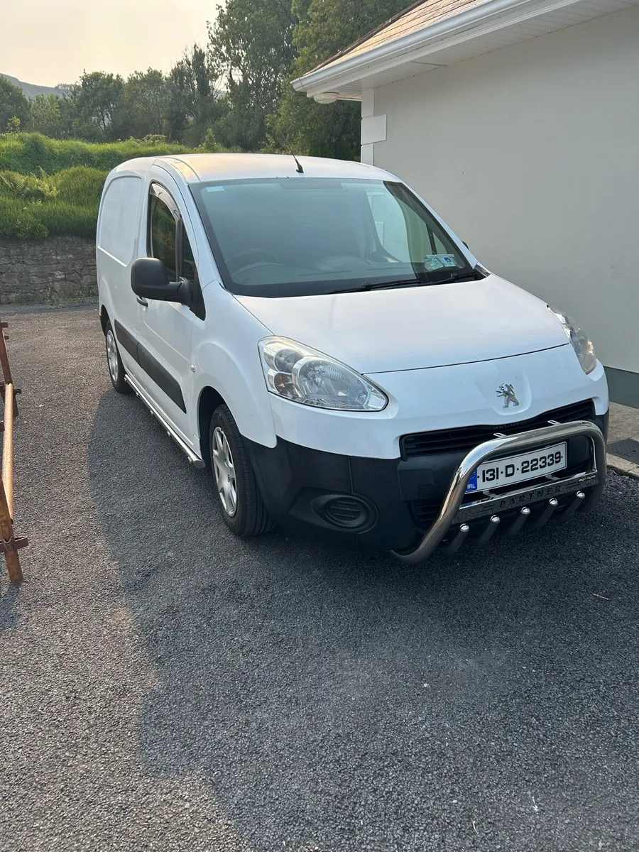 Peaugot Partner Van - Image 1