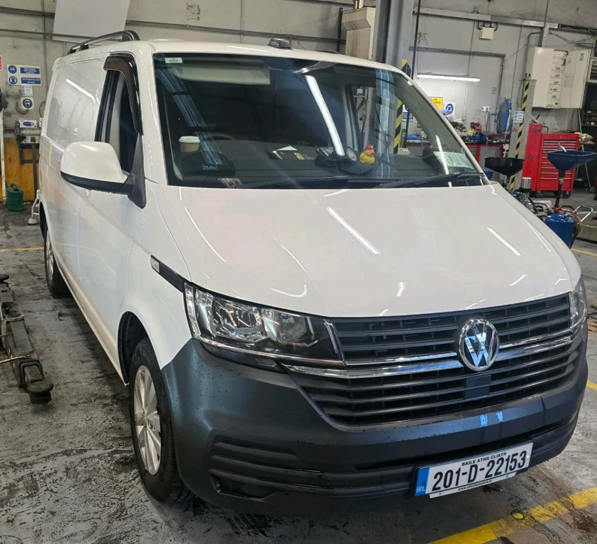 Vw transporter 2.0 swb - Image 1