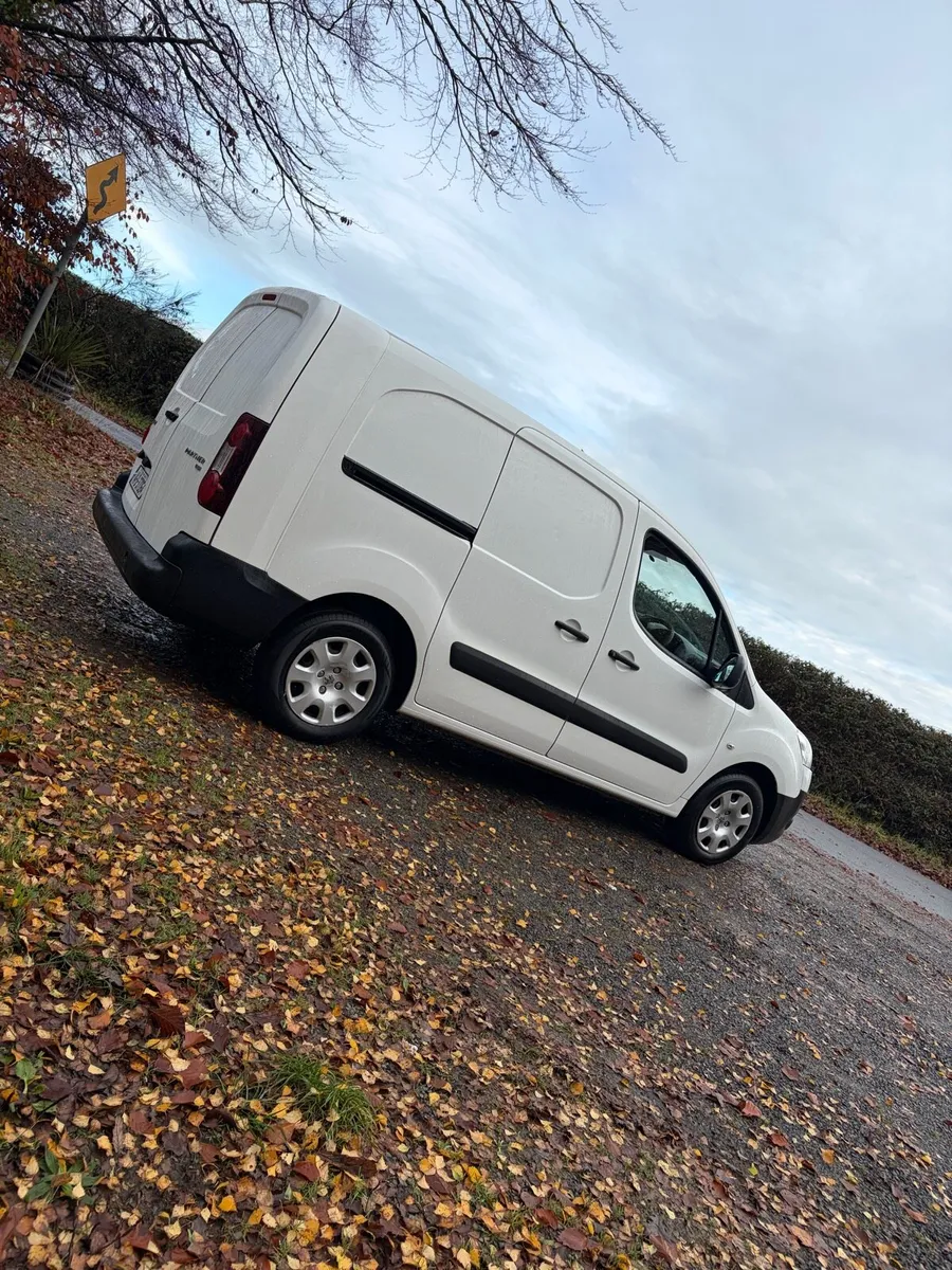 Peugeot partner LWB - Image 4