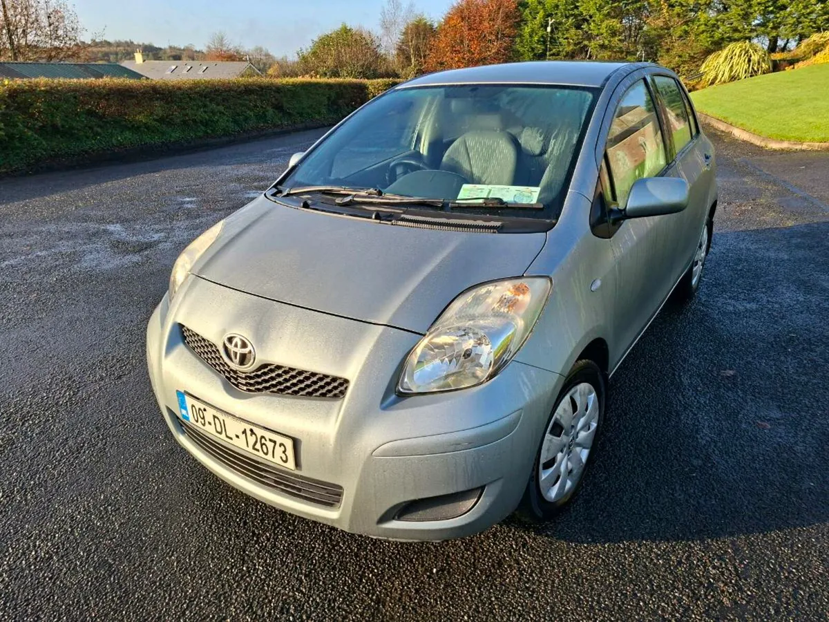 2009 Toyota Yaris 1.3 vvti - Image 1