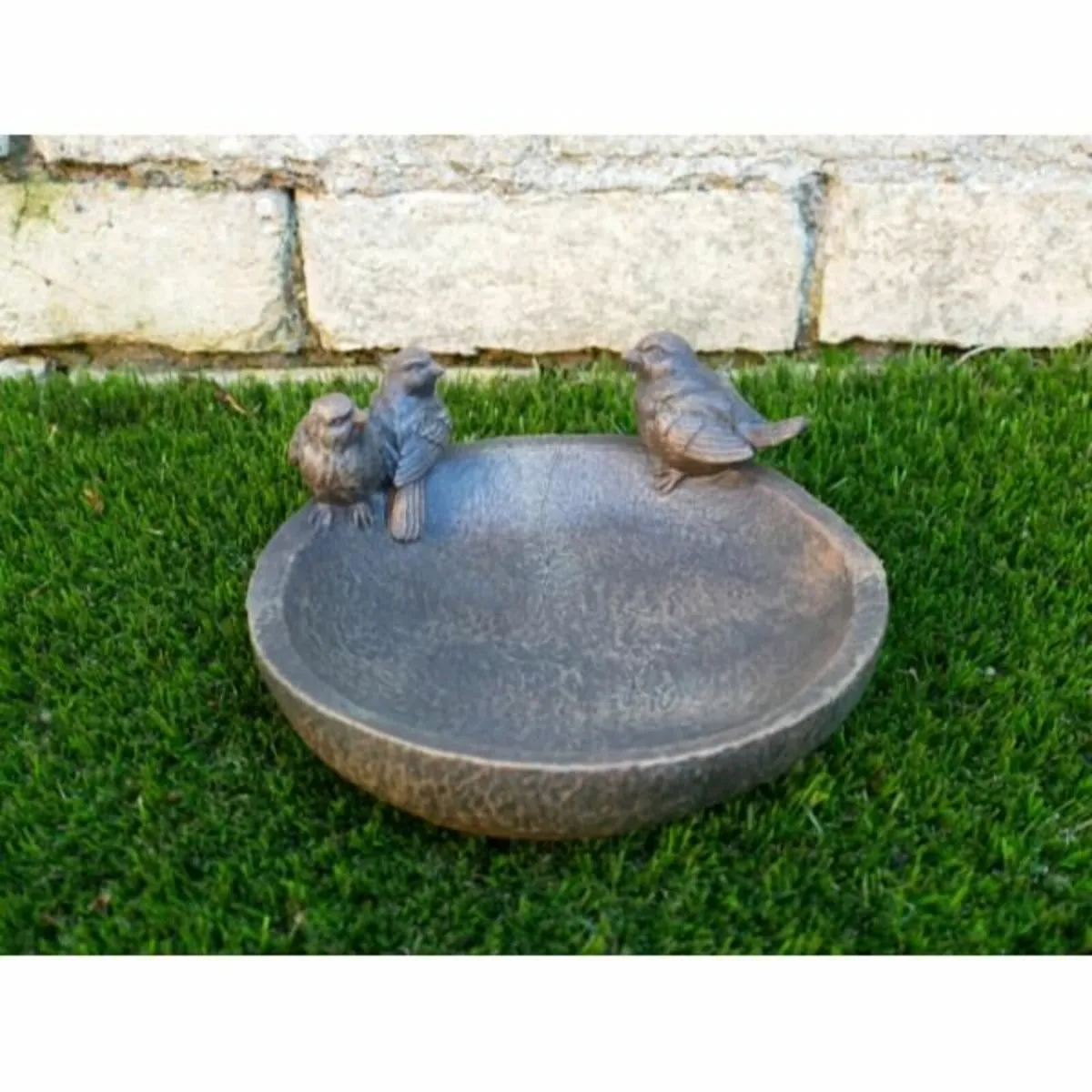 Three Bird Feeder D9462 - Image 1