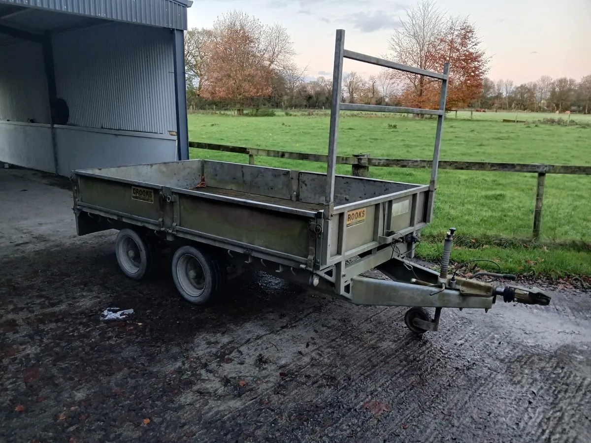 10 X 5 flat bed trailer - Image 1