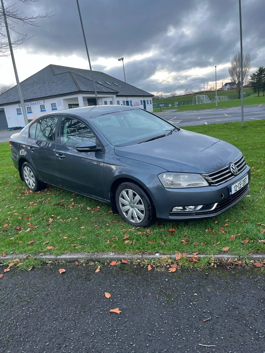 Volkswagen Passat 2012 1.6 Diesel blue motion - Image 1