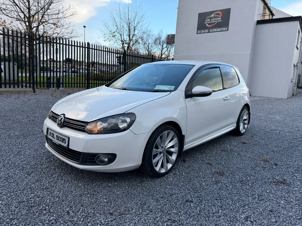 2011 Volkswagen Golf 1.6 TDI 105HP Bluemotion - Image 3