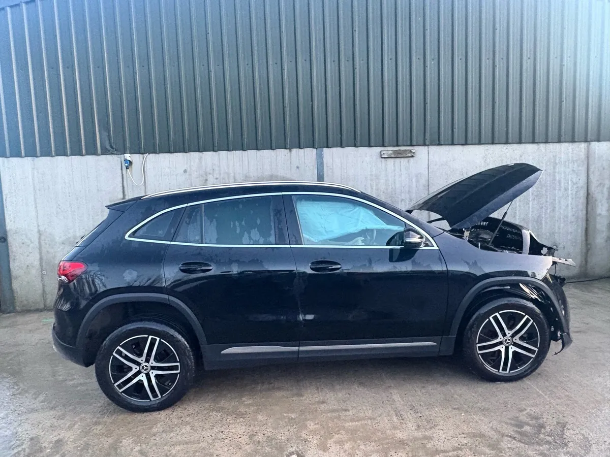 2023 Mercedes GLA for parts - Image 1