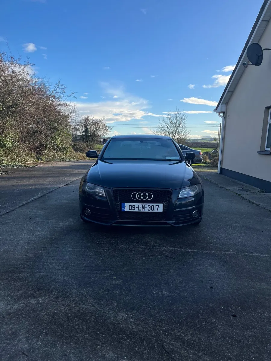 Audi A4 2009 - Image 1